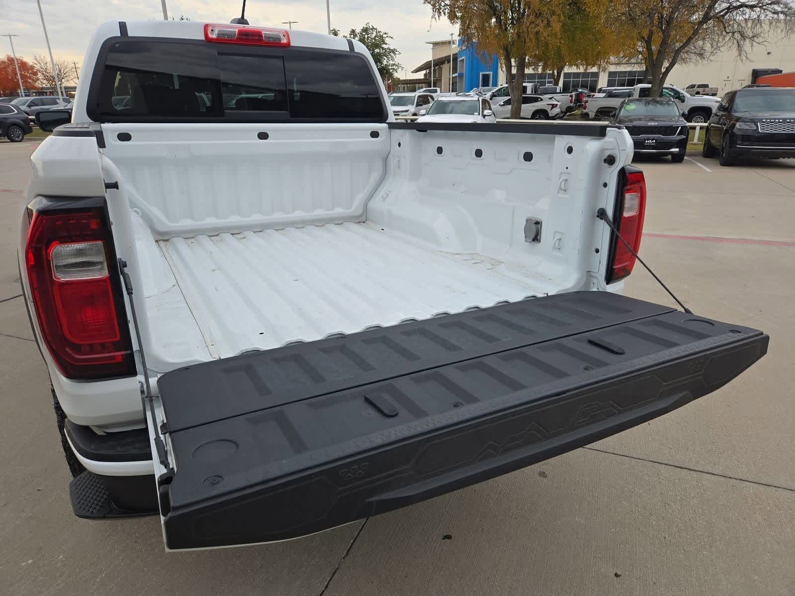 Thumbnail: 2024 GMC Canyon - 33