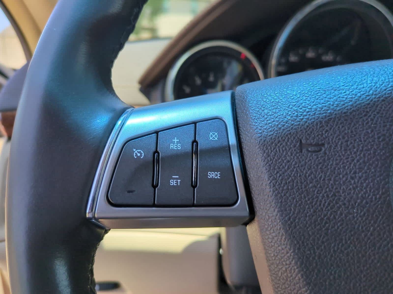 2010 Cadillac CTS Luxury 22