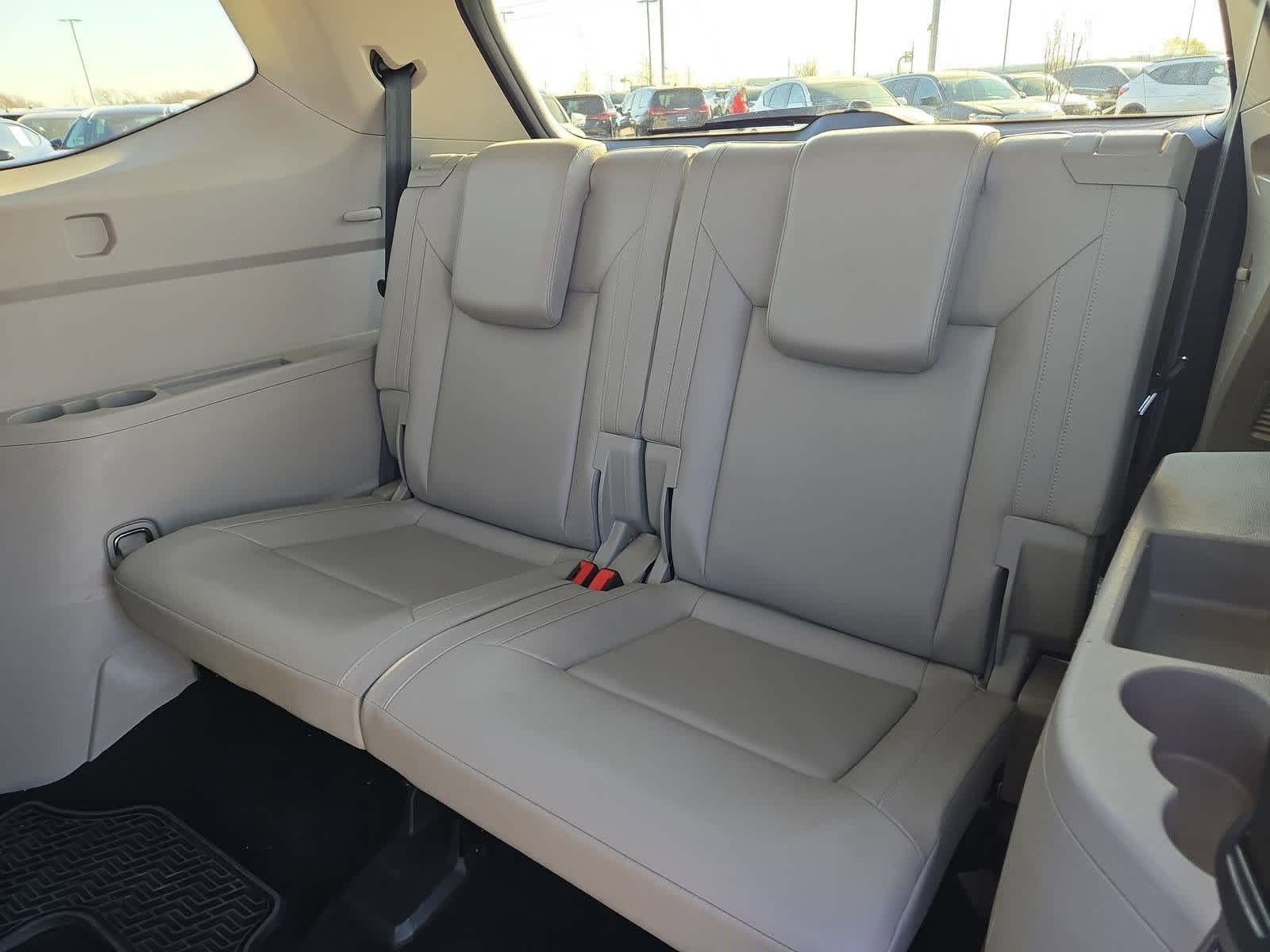 Thumbnail: 2018 Volkswagen Atlas - 36