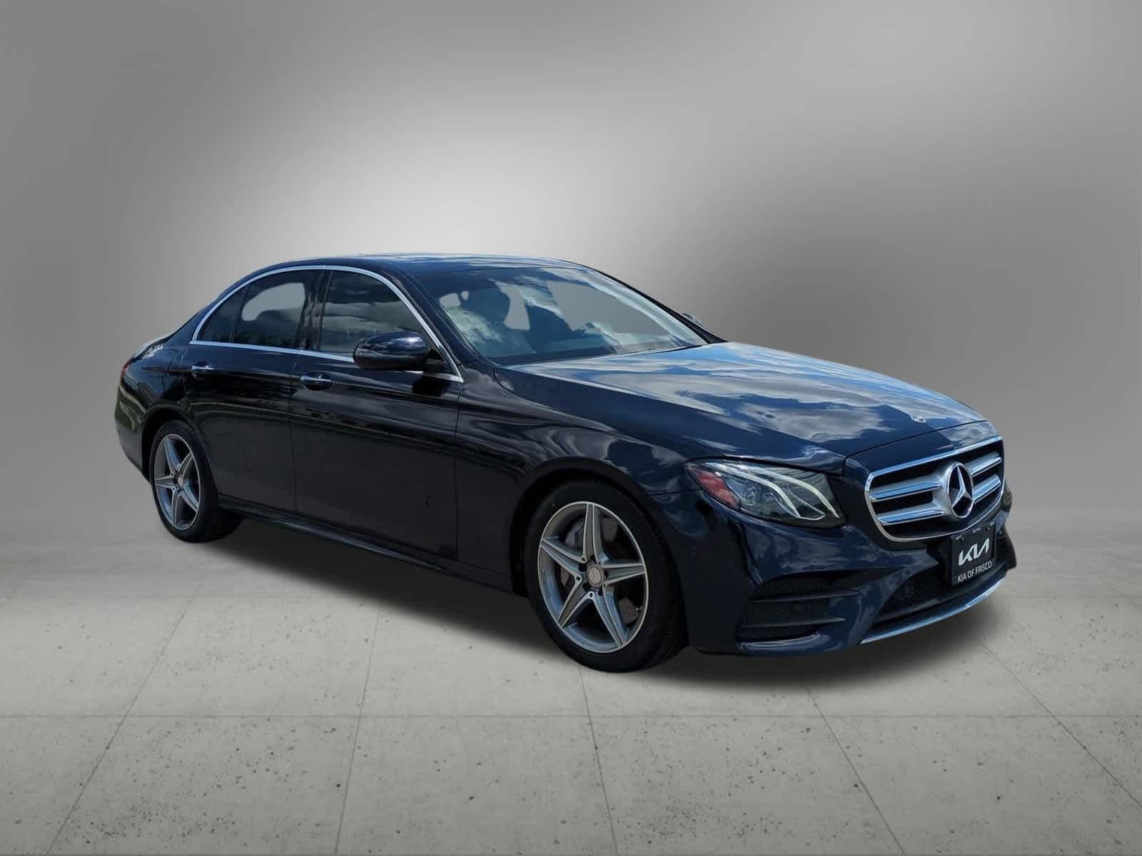Thumbnail: 2017 Mercedes-Benz E-Class - 8