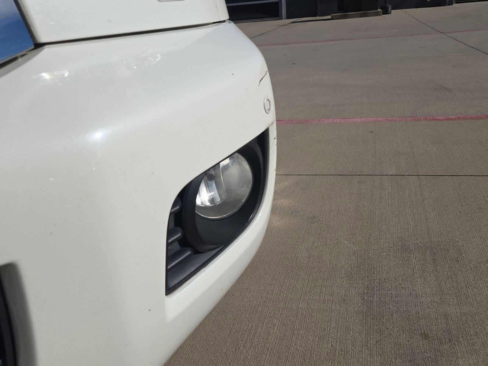 Thumbnail: 2011 Toyota Sequoia - 10