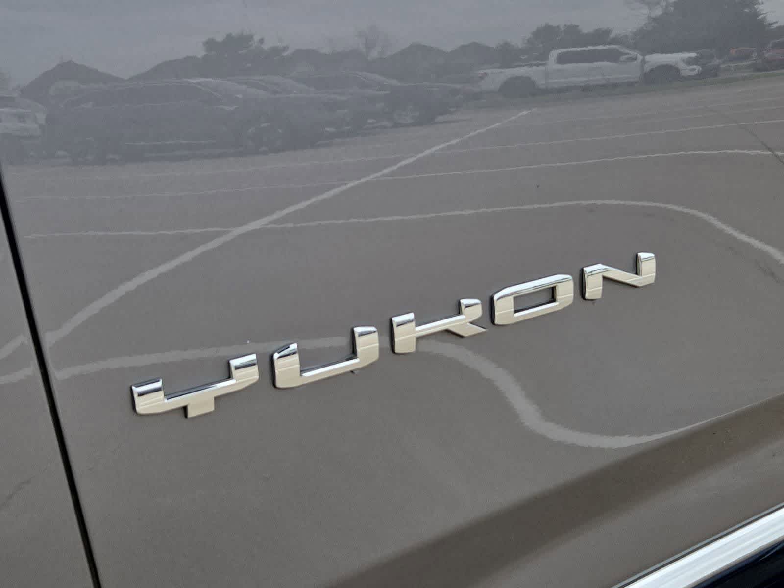 Thumbnail: 2021 GMC Yukon XL - 12