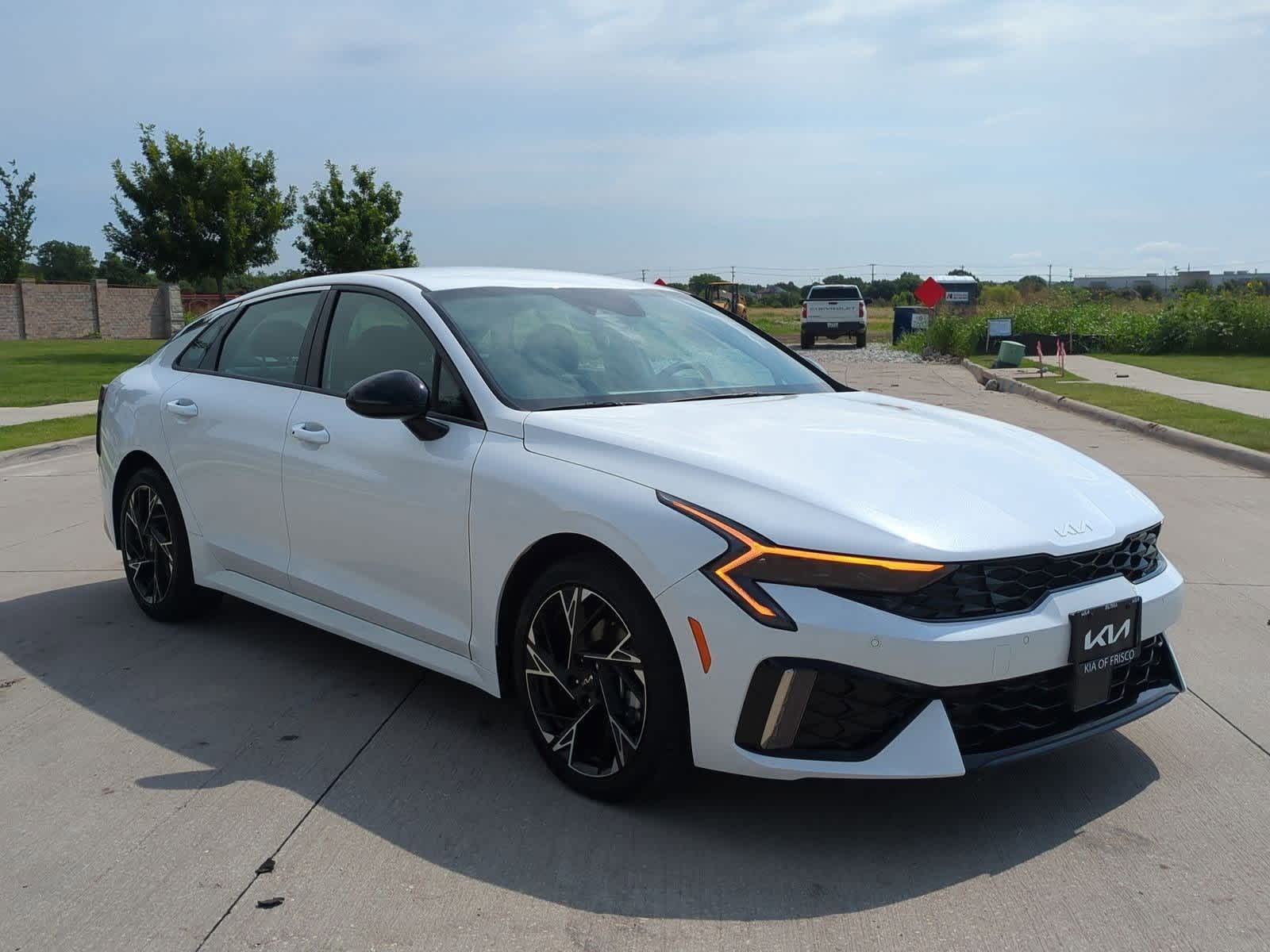2025 Kia K5 GT-Line 8