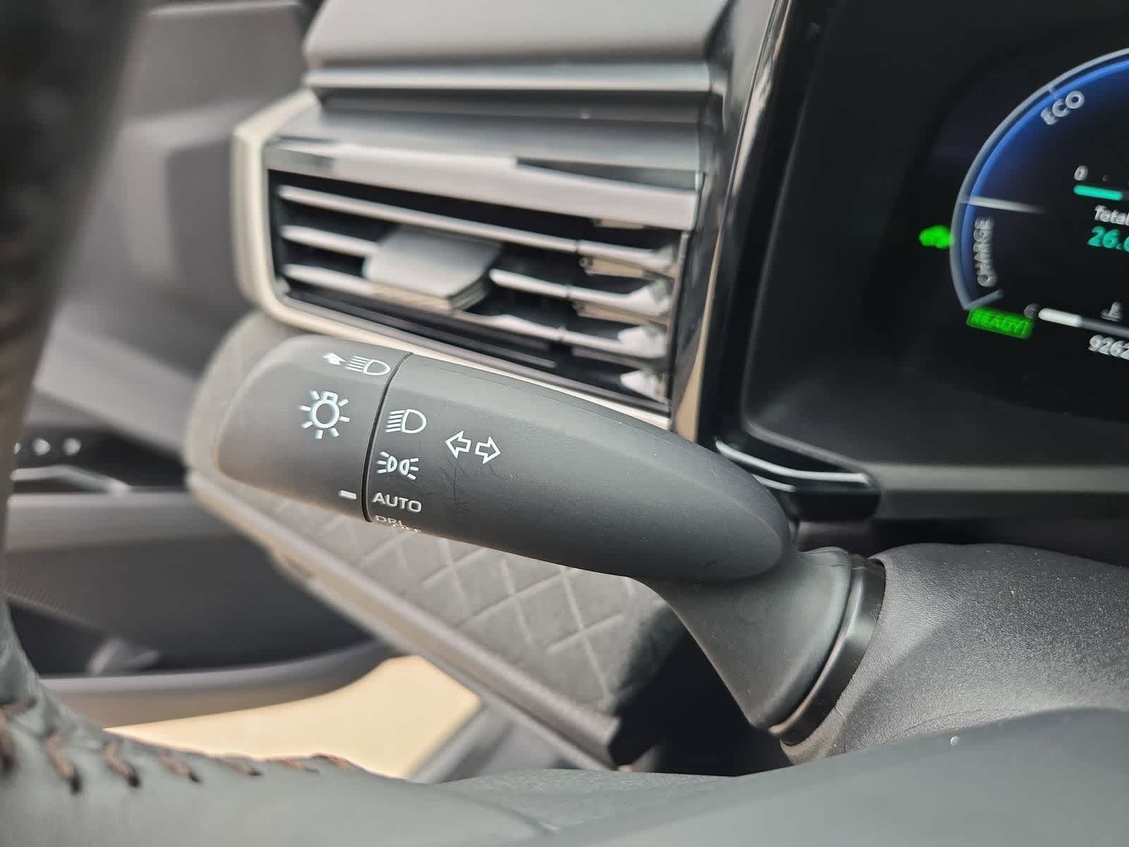 Thumbnail: 2025 Toyota Camry - 26