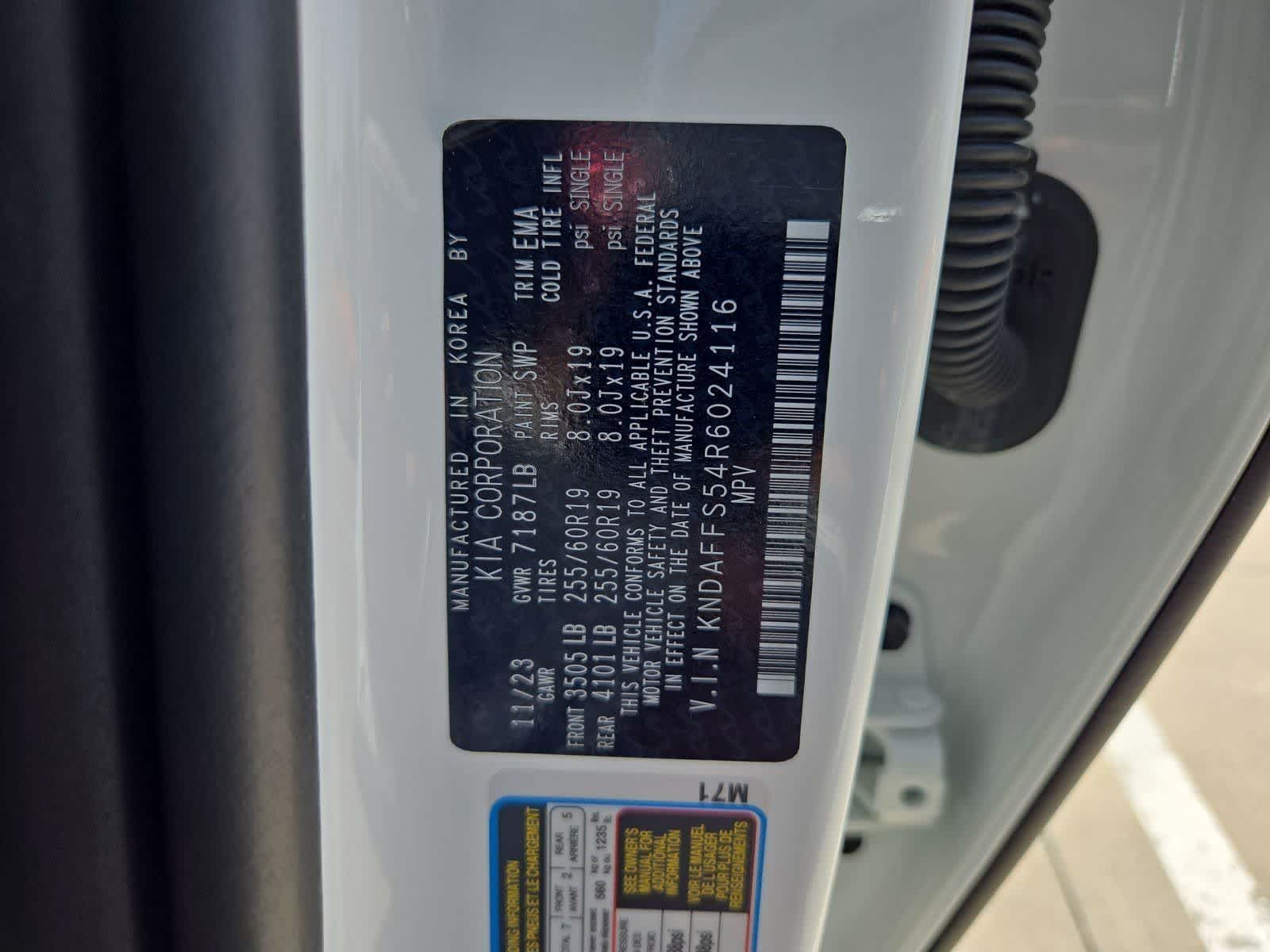 Thumbnail: 2024 Kia EV9 - 36
