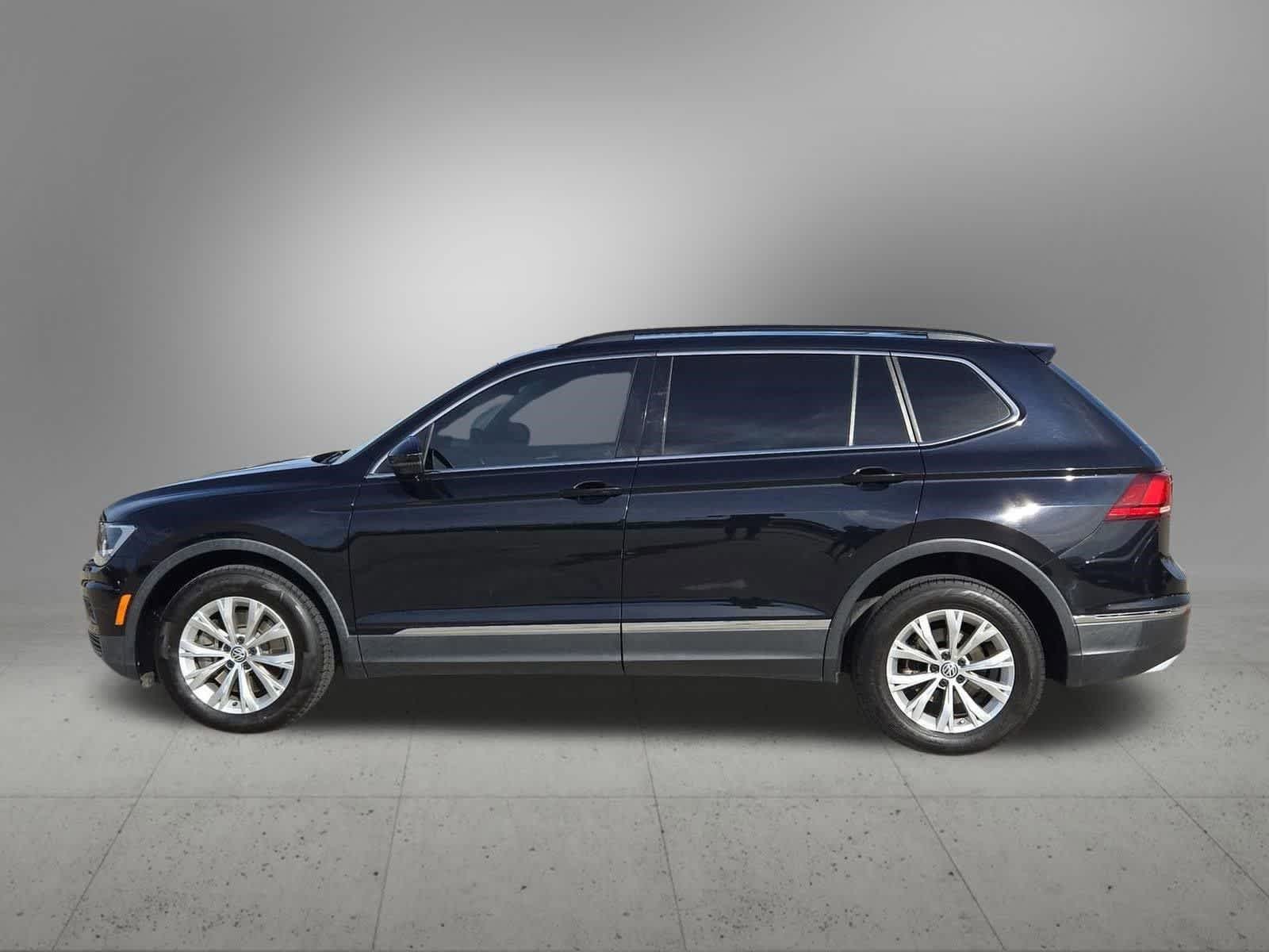 Thumbnail: 2018 Volkswagen Tiguan - 3