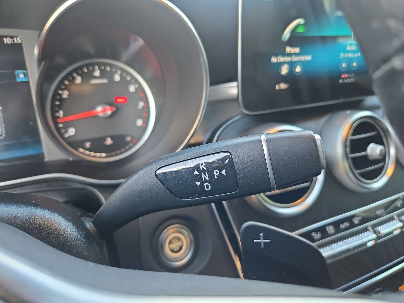 Thumbnail: 2022 Mercedes-Benz GLC - 29