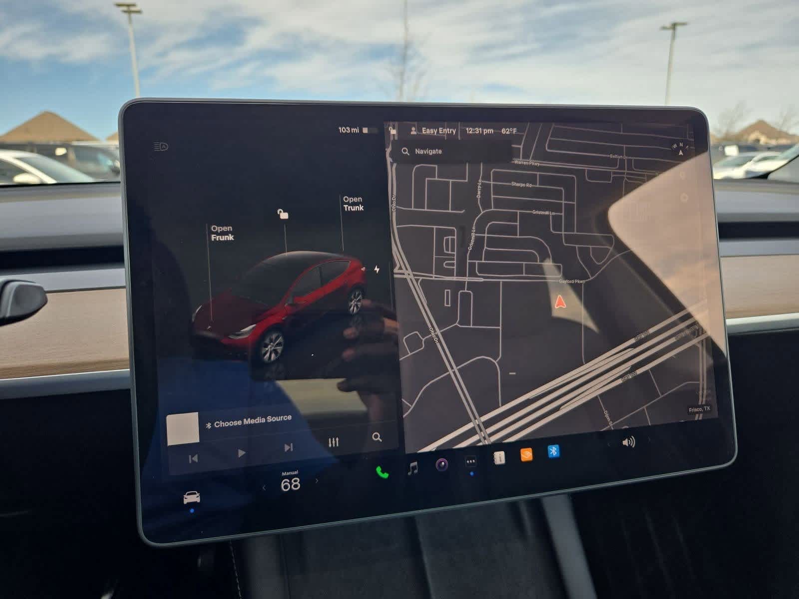 Thumbnail: 2023 Tesla Model Y - 32