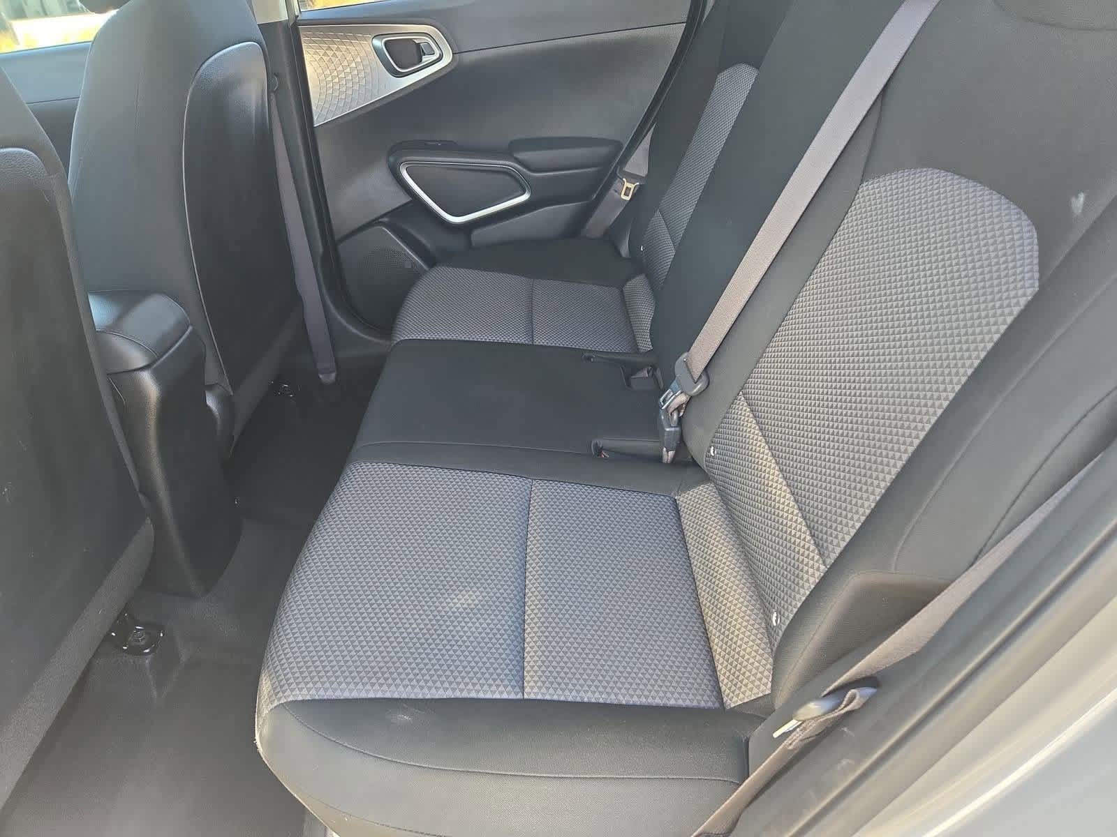 Thumbnail: 2023 Kia Soul - 18