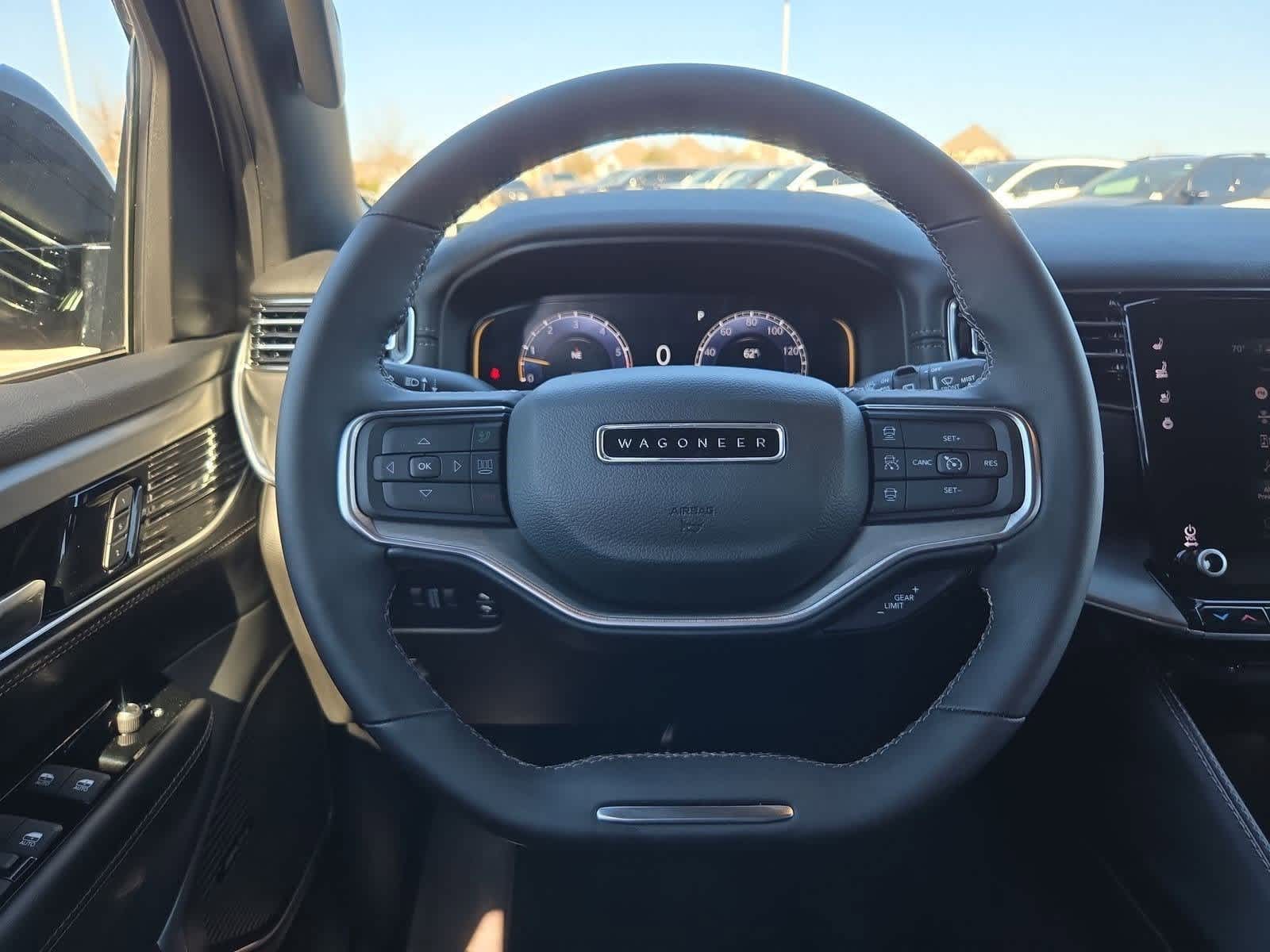 Thumbnail: 2023 Jeep Wagoneer - 23