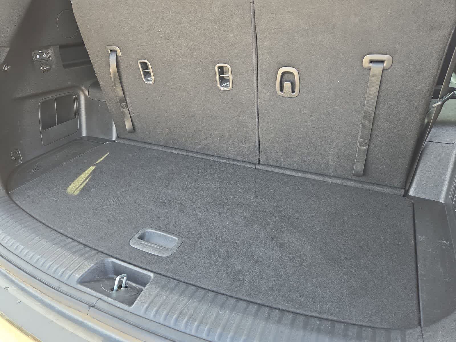 Thumbnail: 2023 Kia Telluride - 33