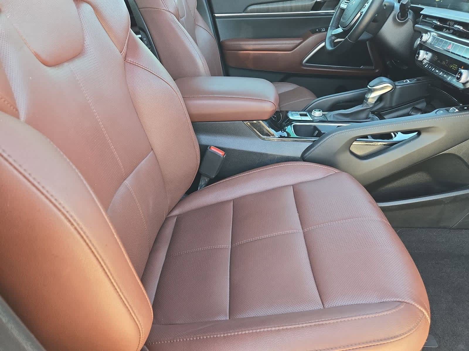 Thumbnail: 2024 Kia Telluride - 21