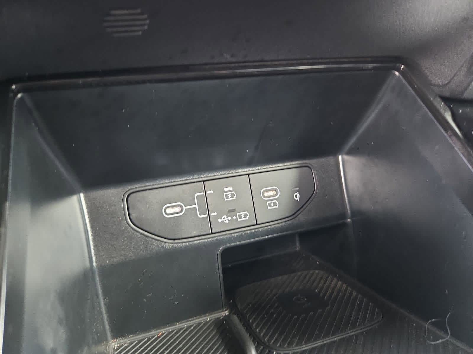 Thumbnail: 2024 Kia Sorento - 29