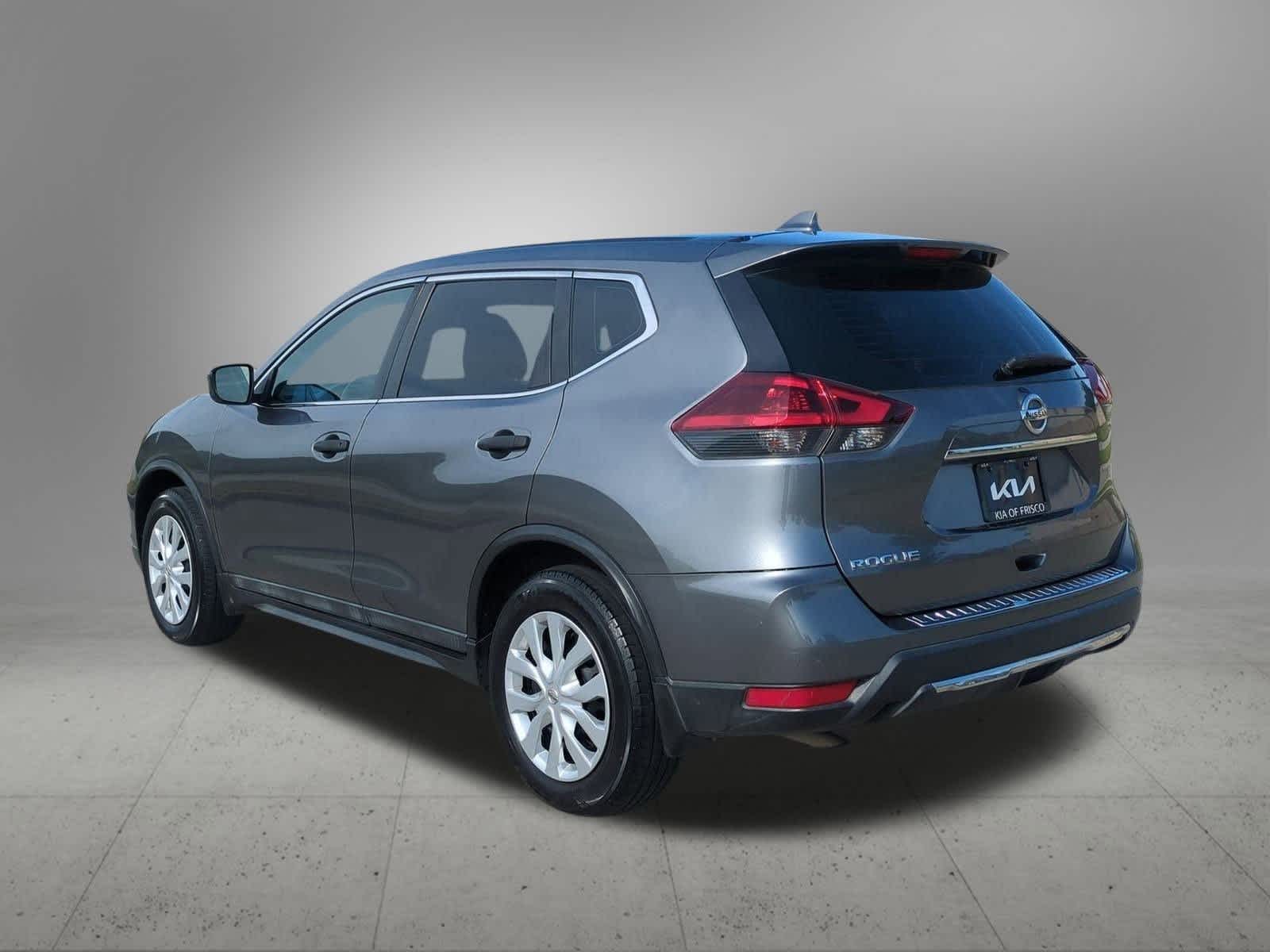 Thumbnail: 2018 Nissan Rogue - 4