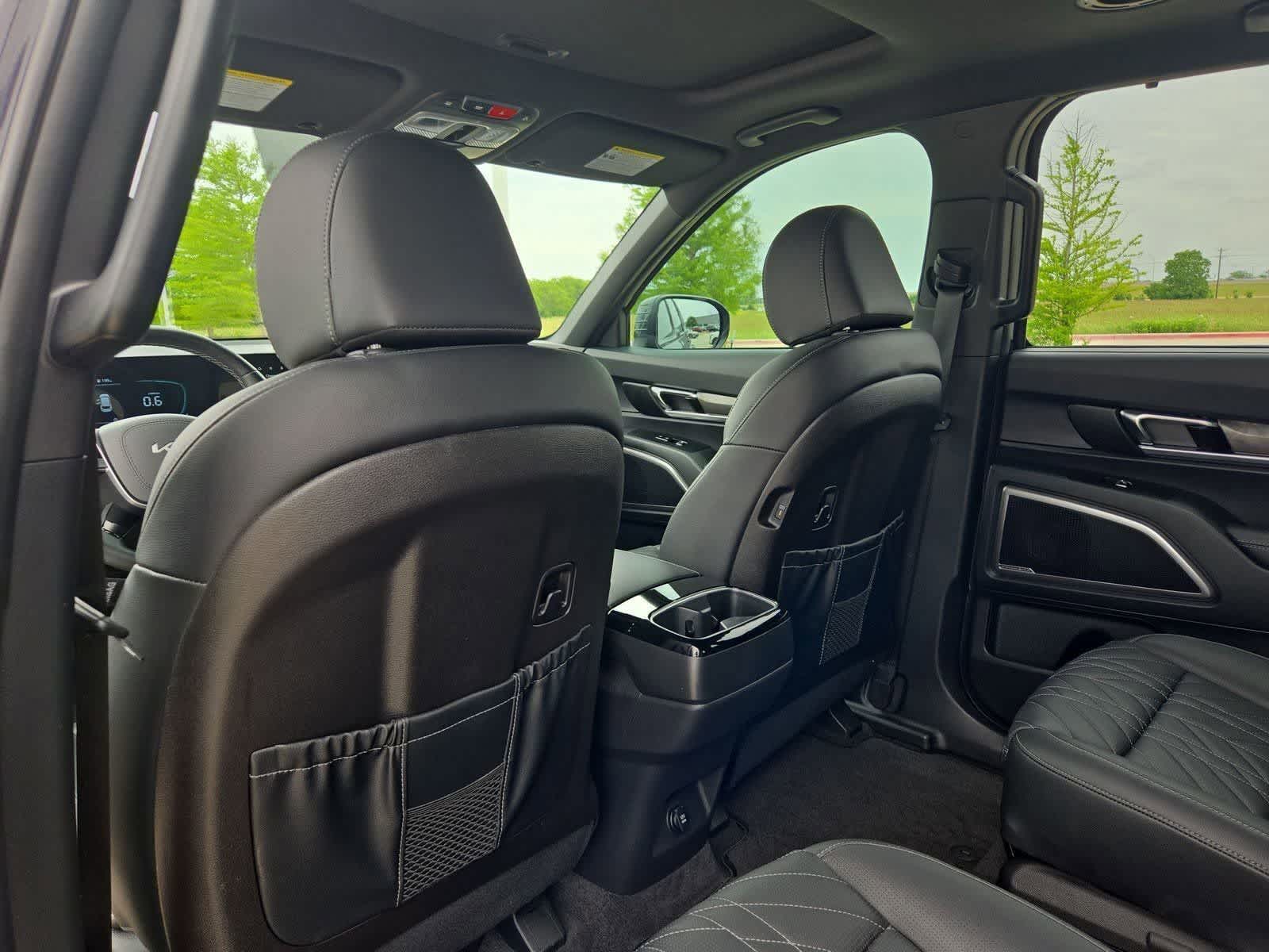 Thumbnail: 2025 Kia Telluride - 17
