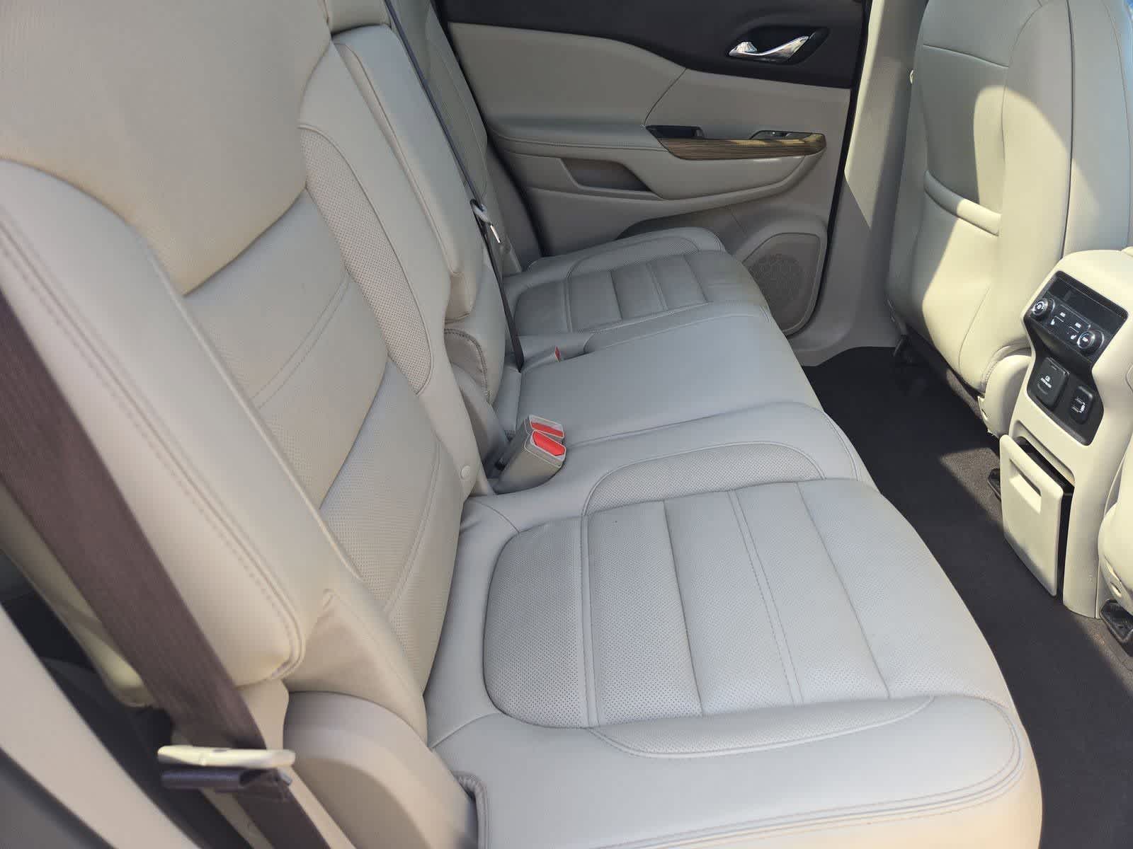 Thumbnail: 2018 GMC Acadia - 20