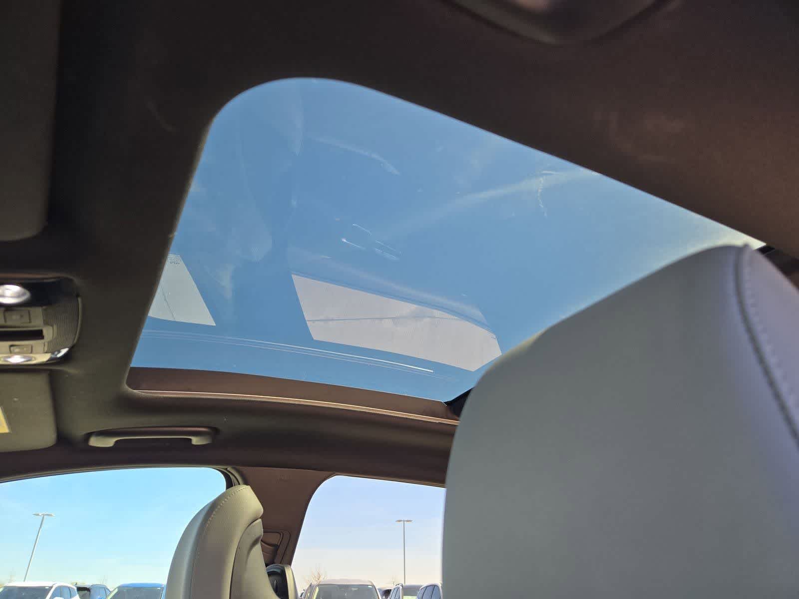 Thumbnail: 2023 Kia Sportage - 17