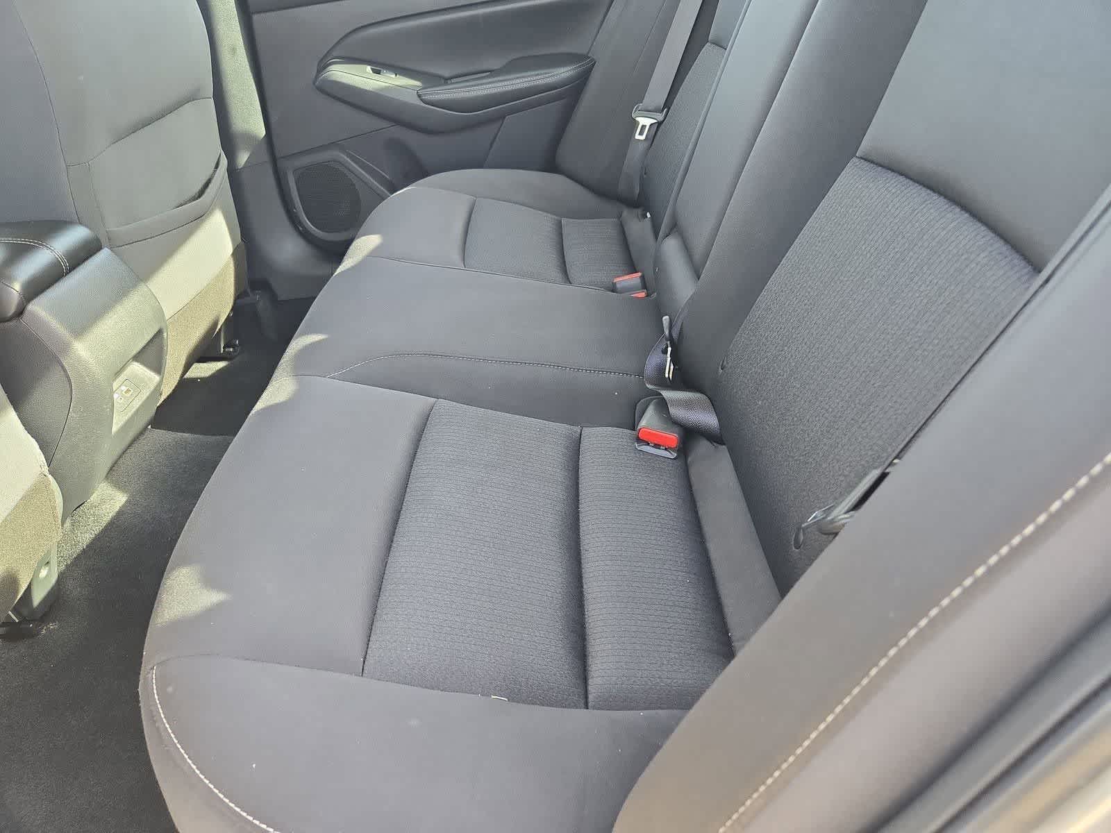 Thumbnail: 2019 Nissan Altima - 17