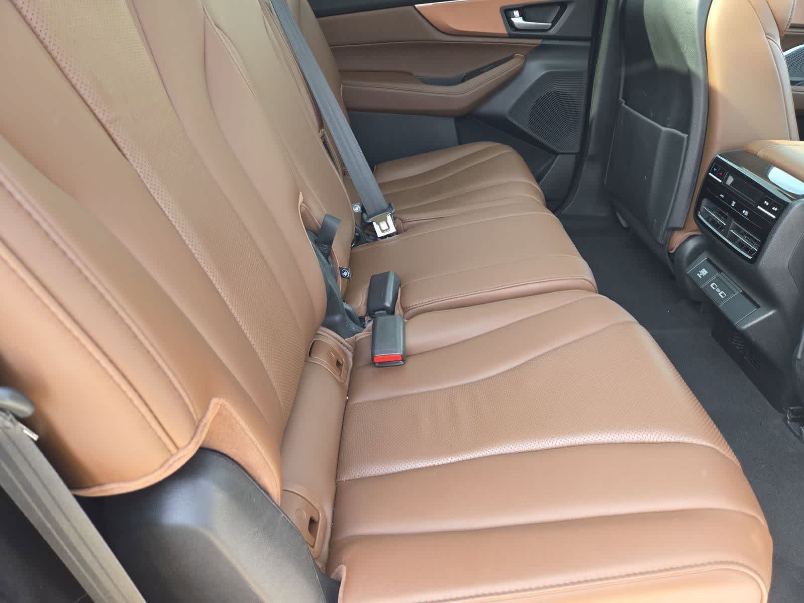 Thumbnail: 2023 Acura MDX - 19