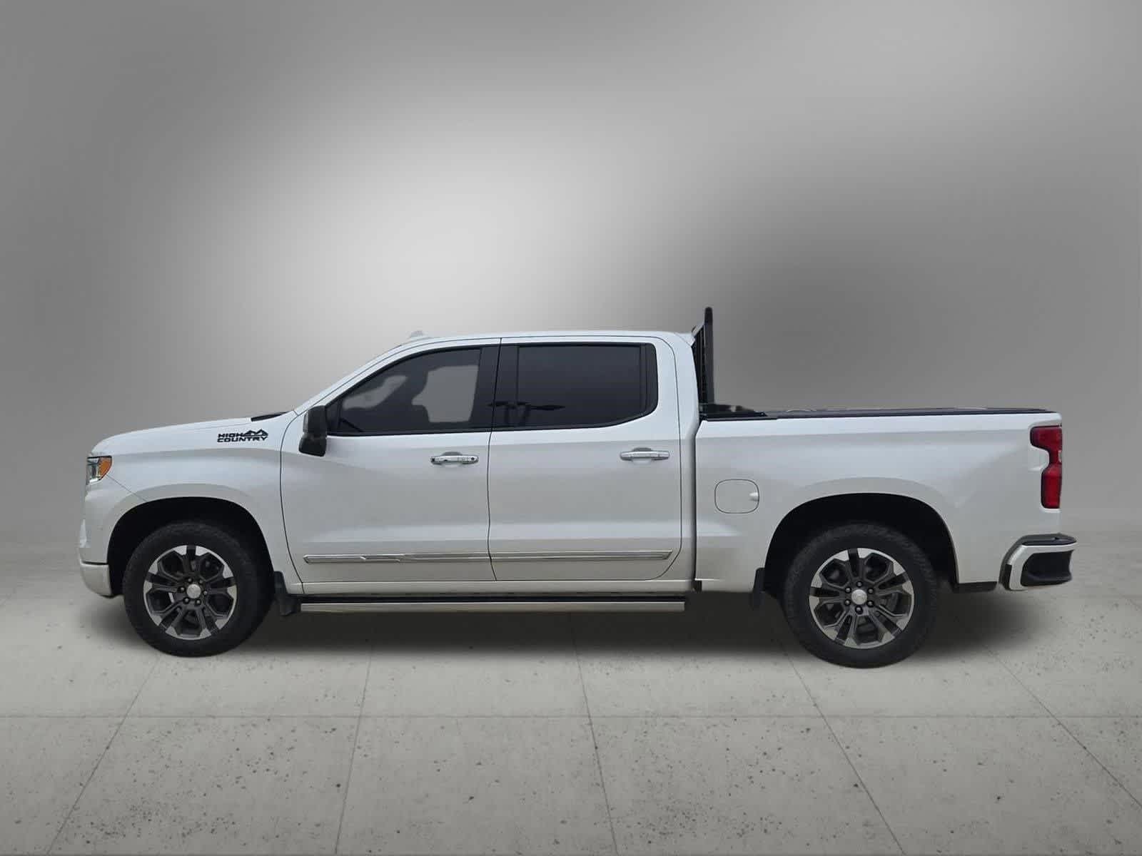 Thumbnail: 2023 Chevrolet Silverado 1500 - 3
