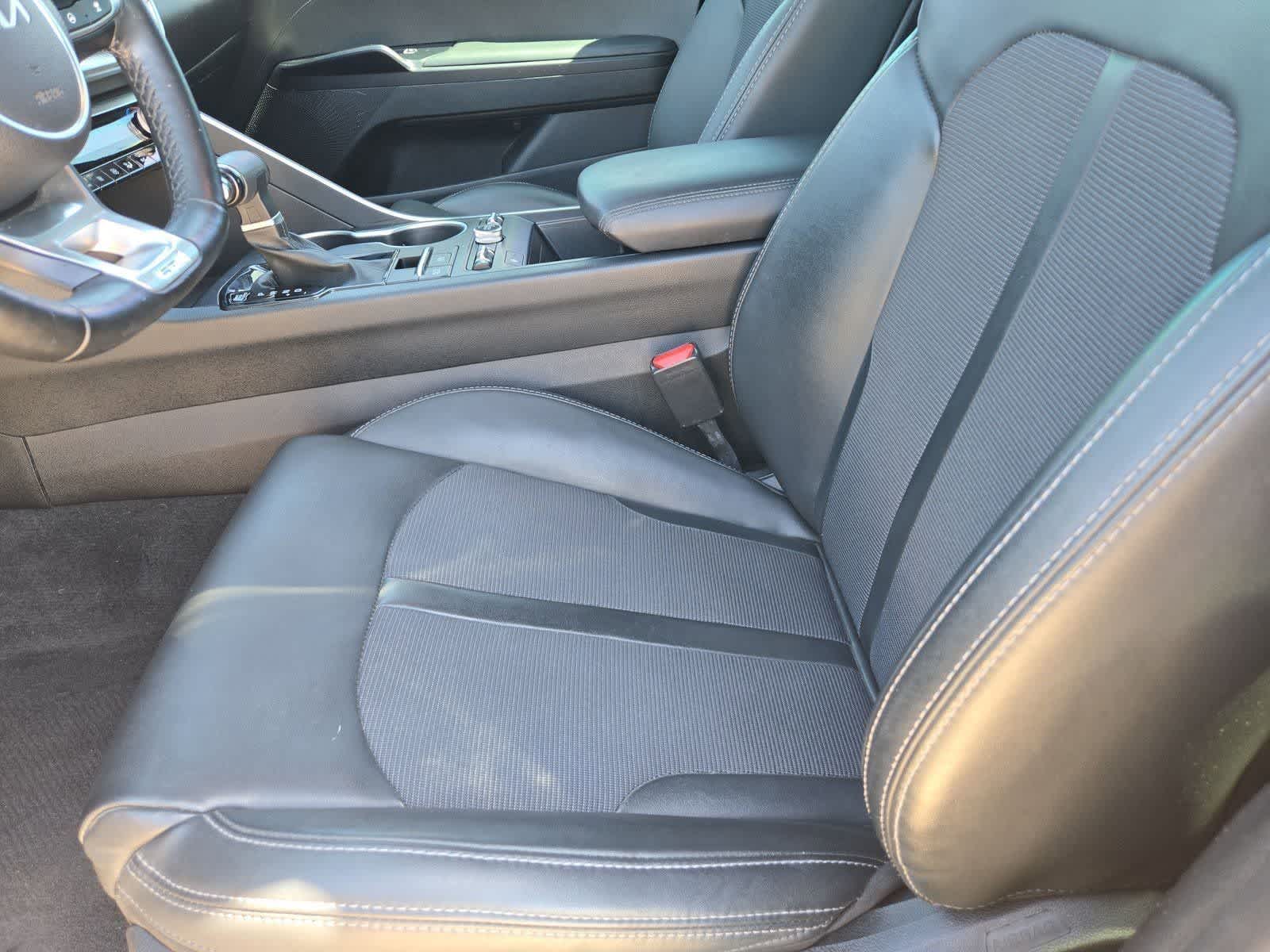 Thumbnail: 2023 Kia K5 - 14