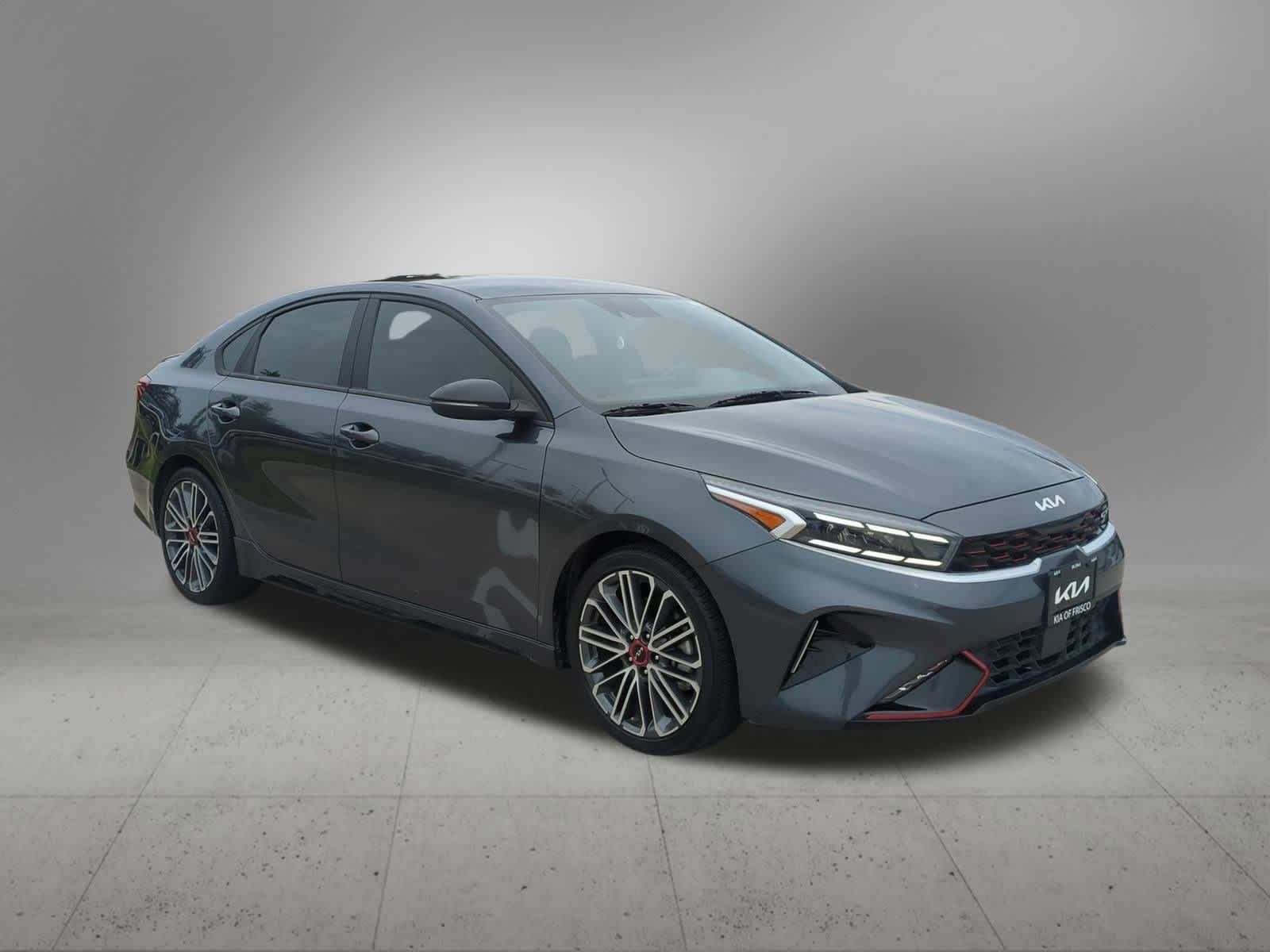 Thumbnail: 2022 Kia Forte - 14