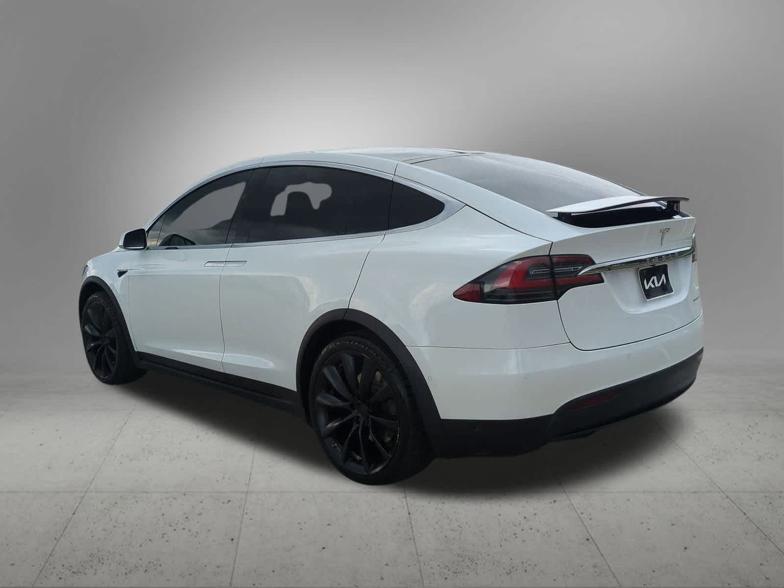 Thumbnail: 2021 Tesla Model X - 4