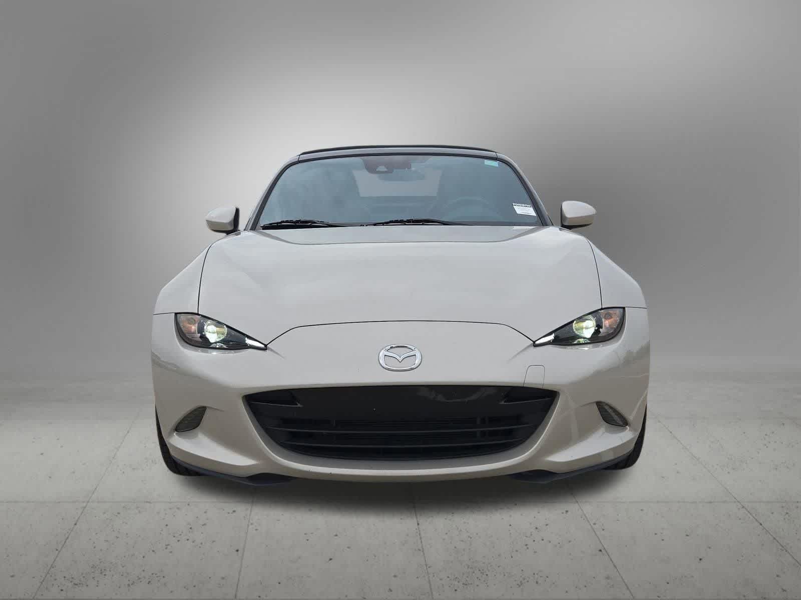 Thumbnail: 2023 Mazda MX-5 Miata - 9