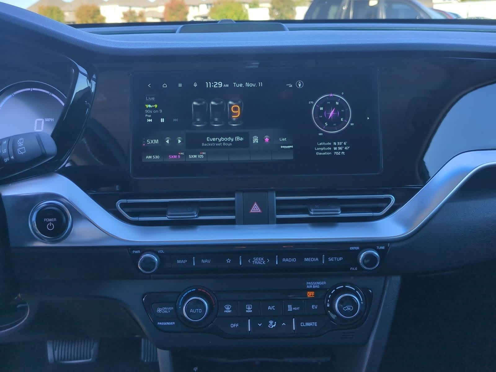 Thumbnail: 2022 Kia Niro - 27