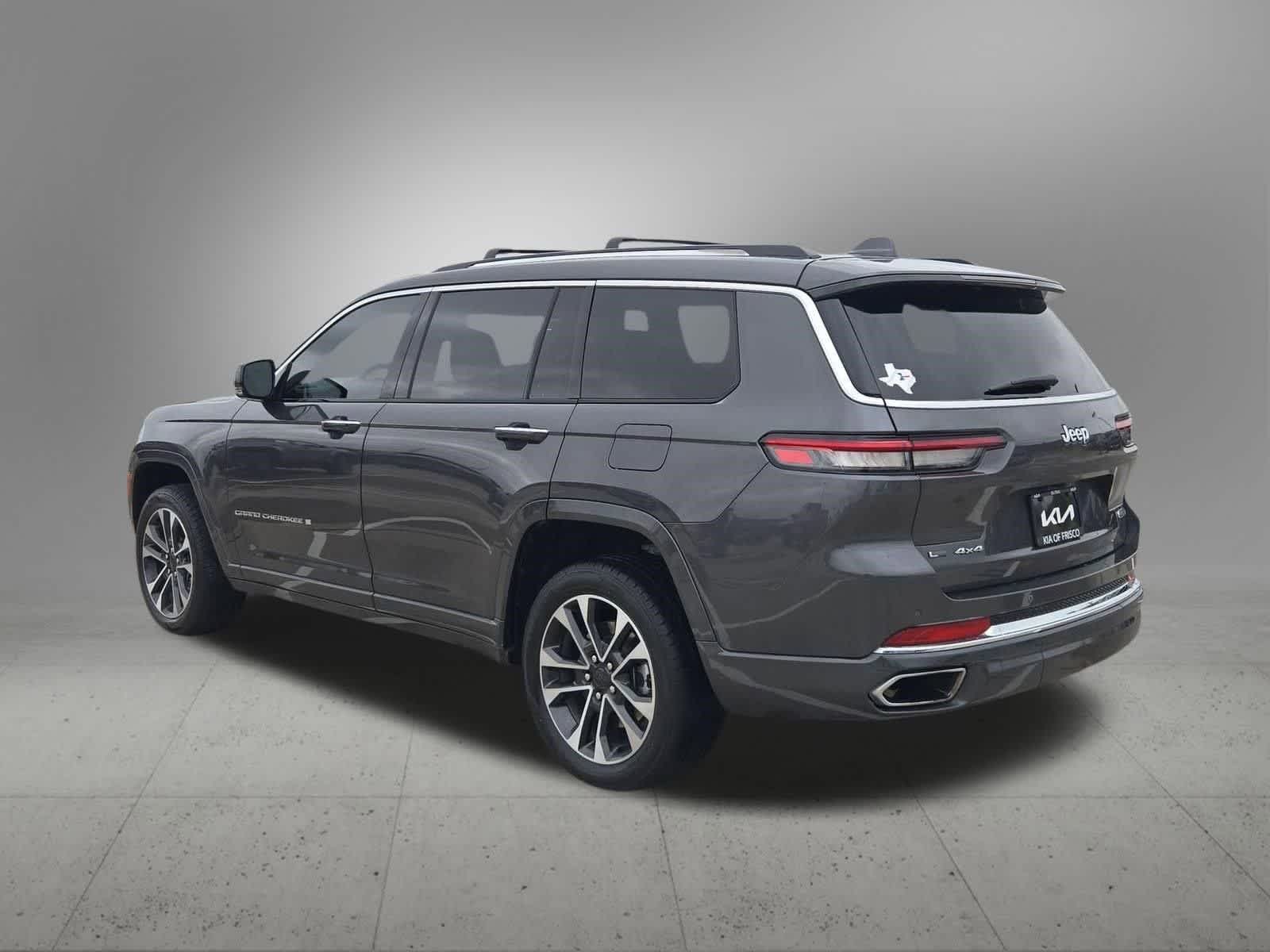 Thumbnail: 2022 Jeep Grand Cherokee - 4