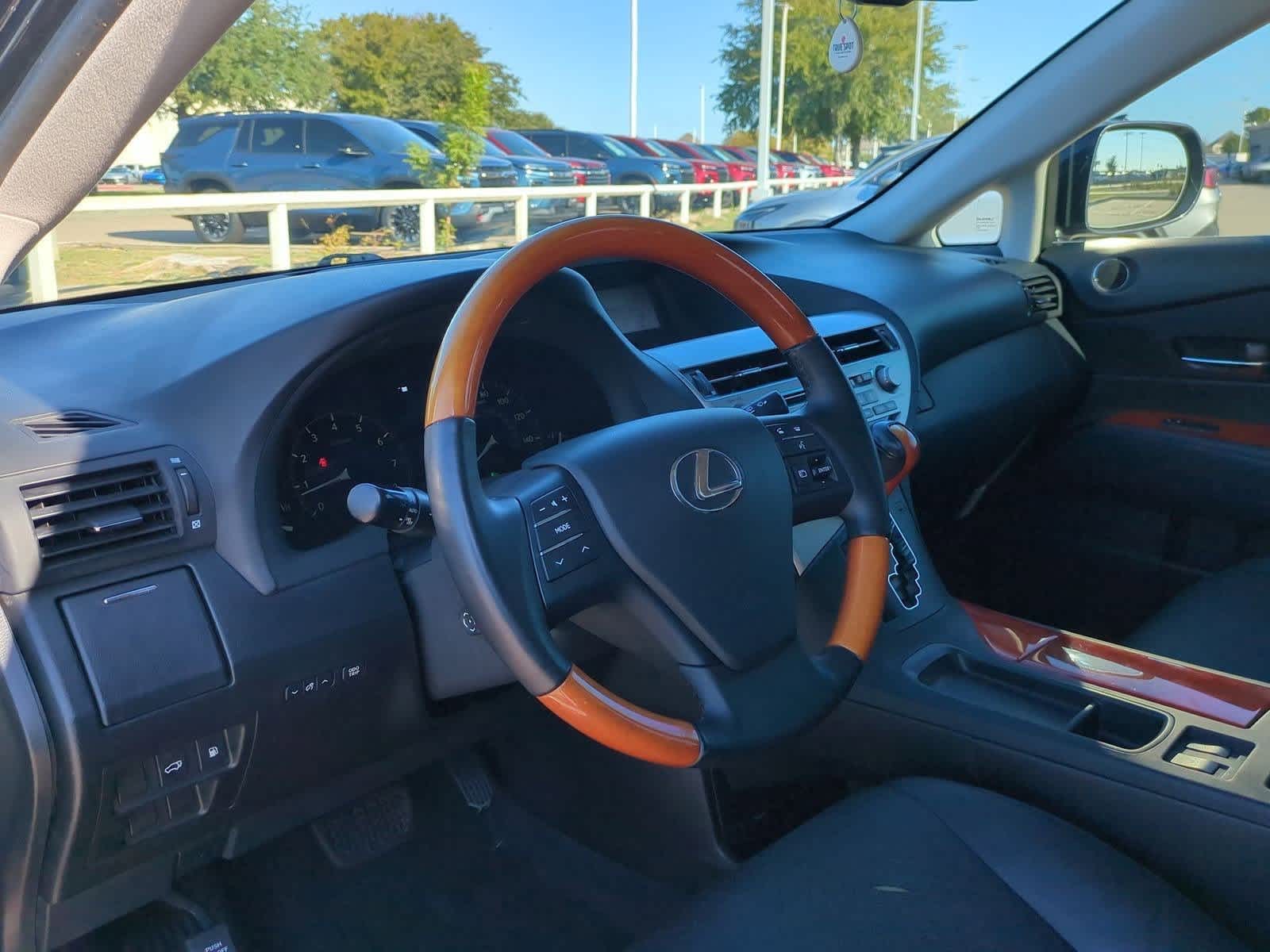 2010 Lexus RX 350 photo 2