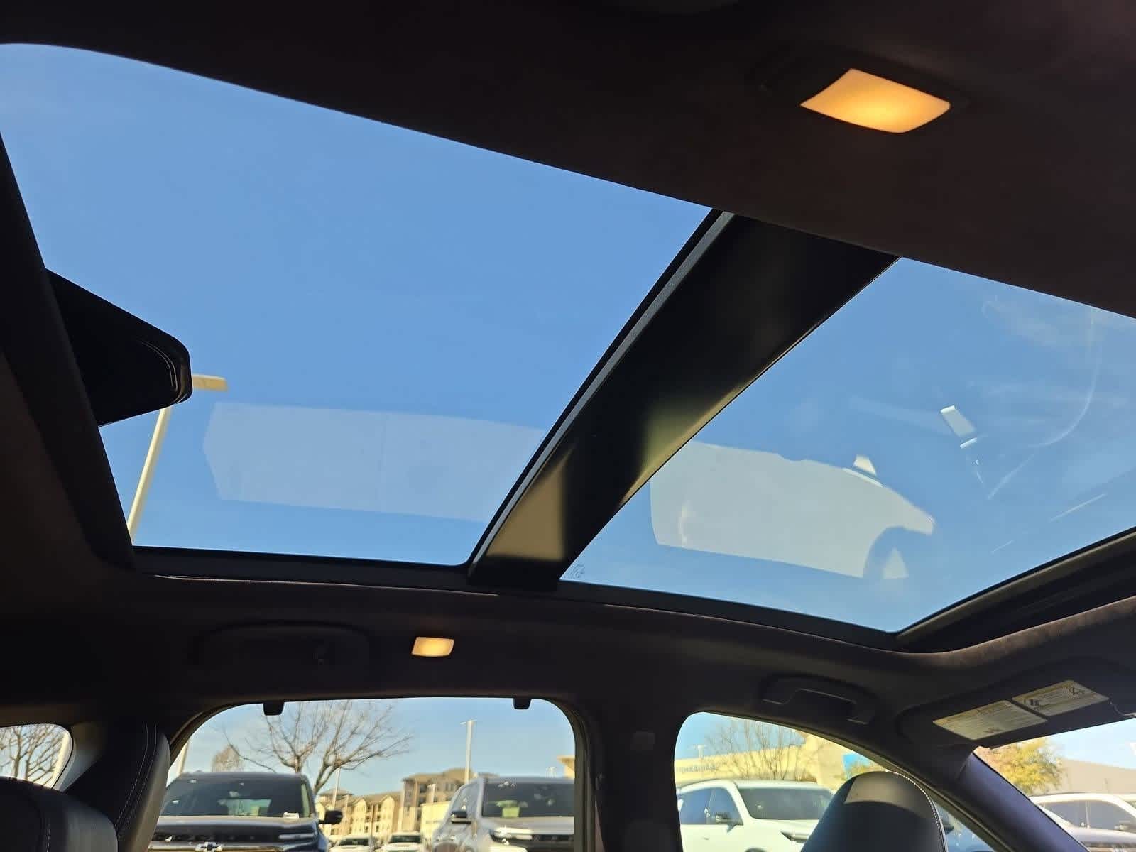 Thumbnail: 2019 INFINITI QX50 - 22