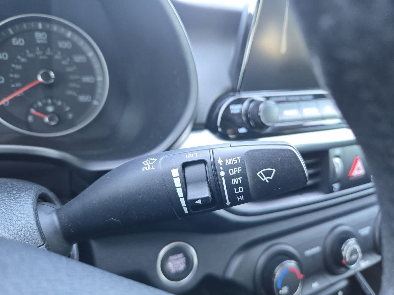 Thumbnail: 2020 Kia Forte - 27