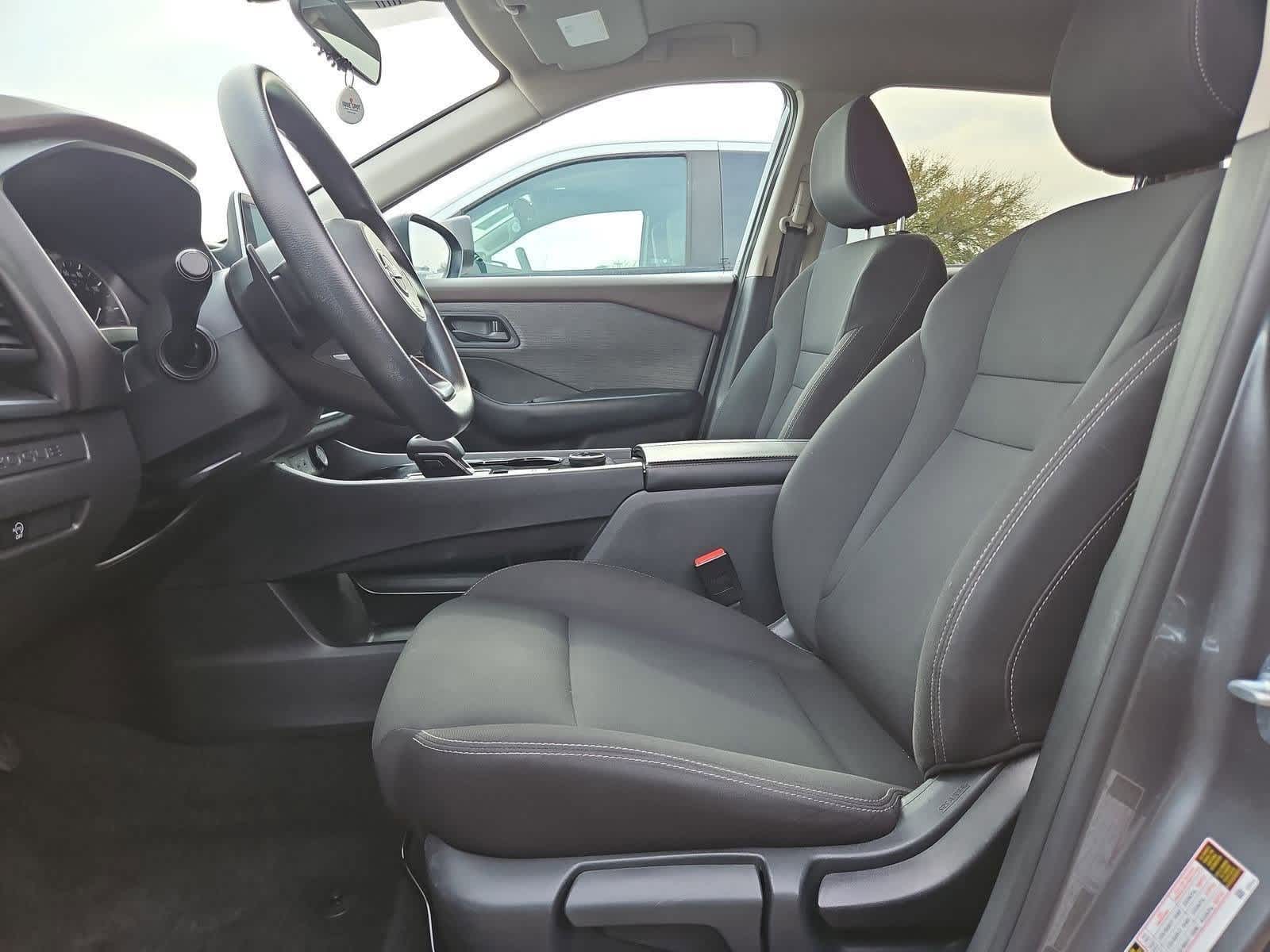 Thumbnail: 2023 Nissan Rogue - 16