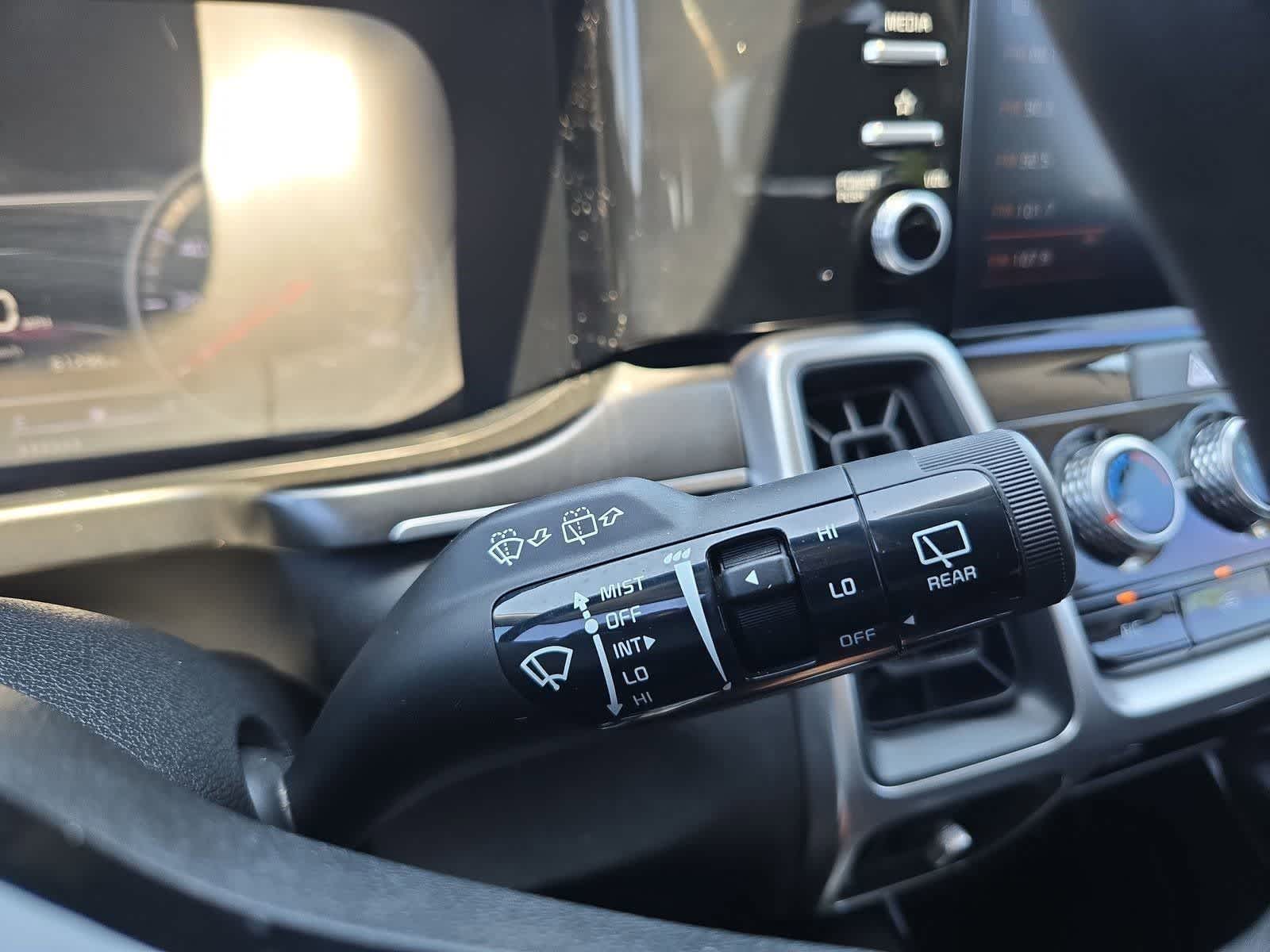 Thumbnail: 2021 Kia Sorento - 24
