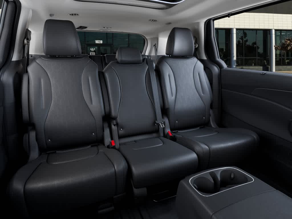 Thumbnail: 2026 Kia Carnival - 16