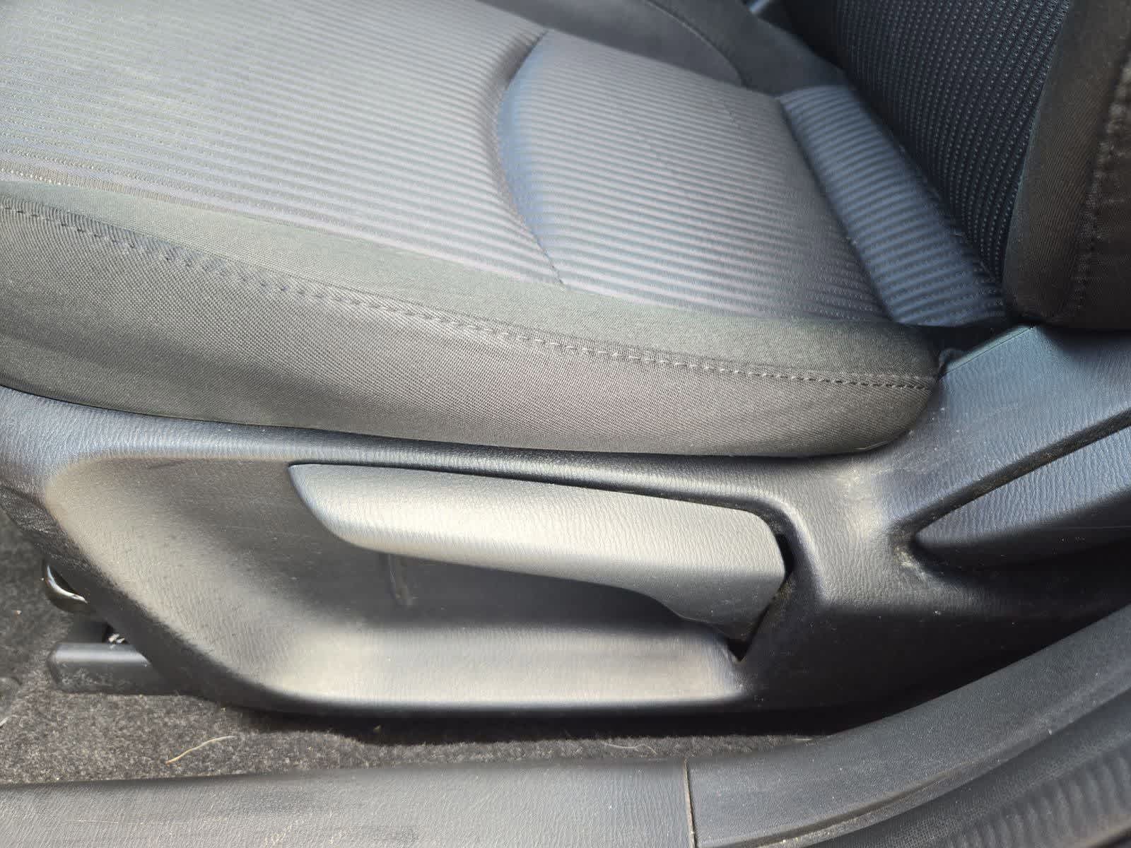 Thumbnail: 2016 Mazda Mazda3 - 15