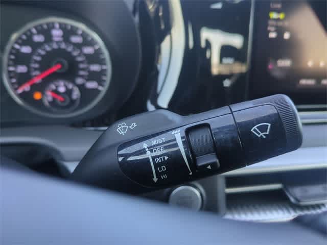 2022 Kia K5 GT-Line 24