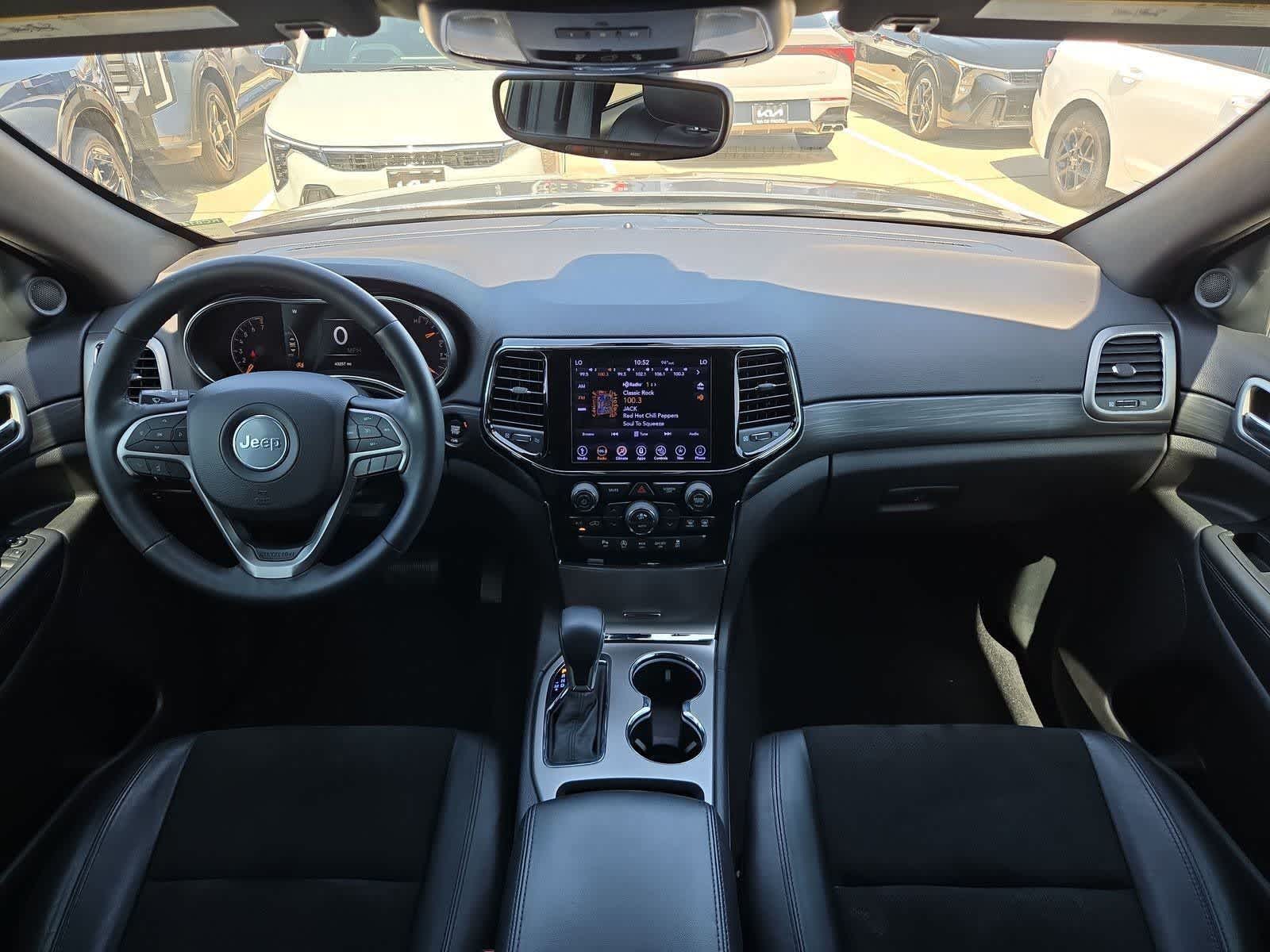 Thumbnail: 2019 Jeep Grand Cherokee - 14