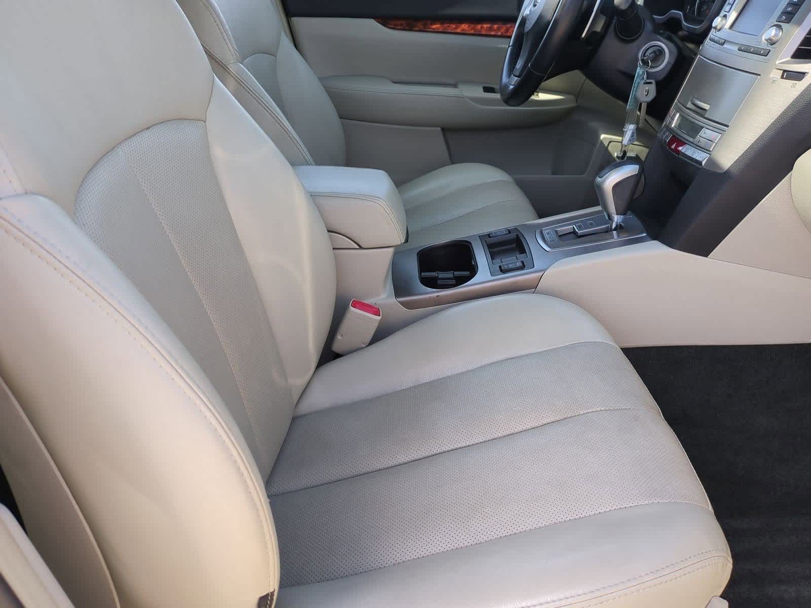 Thumbnail: 2012 Subaru Outback - 23