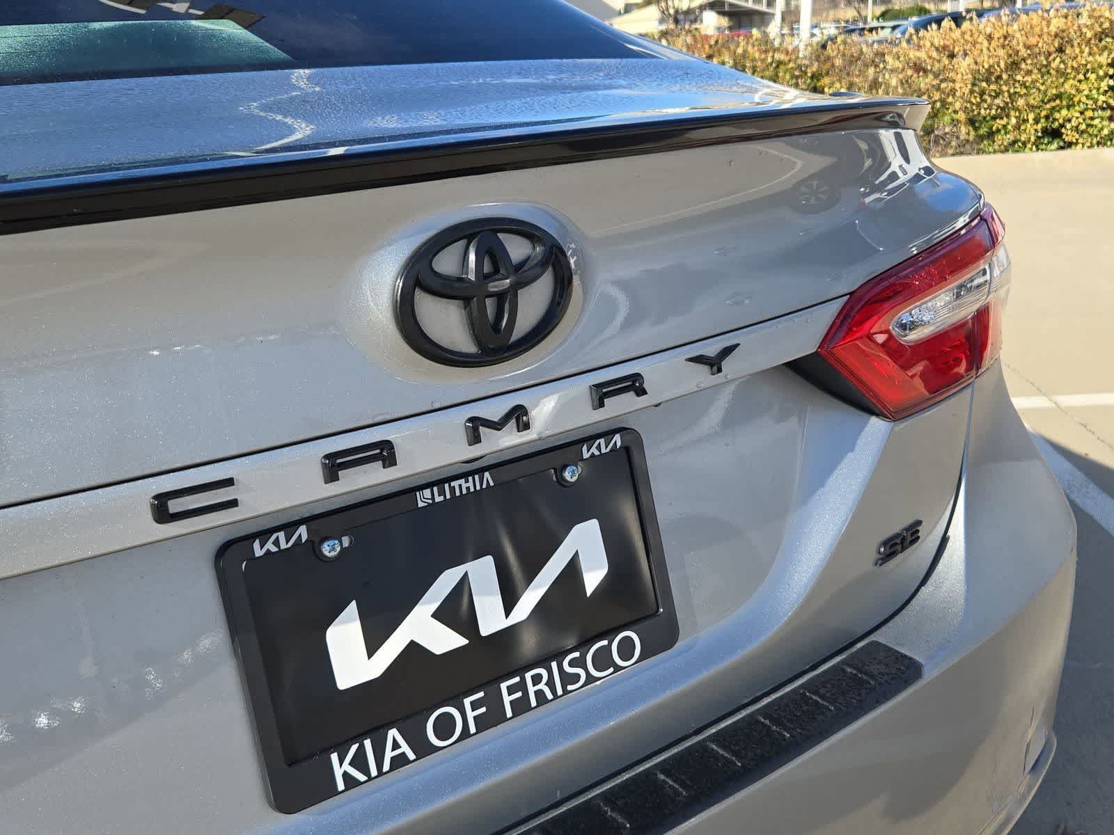 Thumbnail: 2020 Toyota Camry - 11