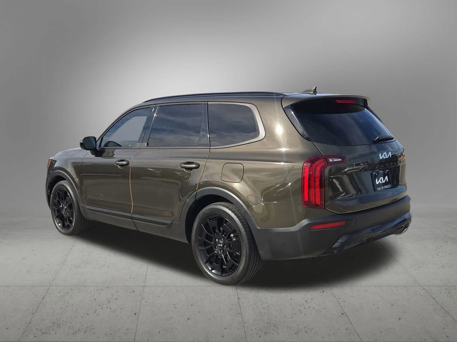 Thumbnail: 2022 Kia Telluride - 4