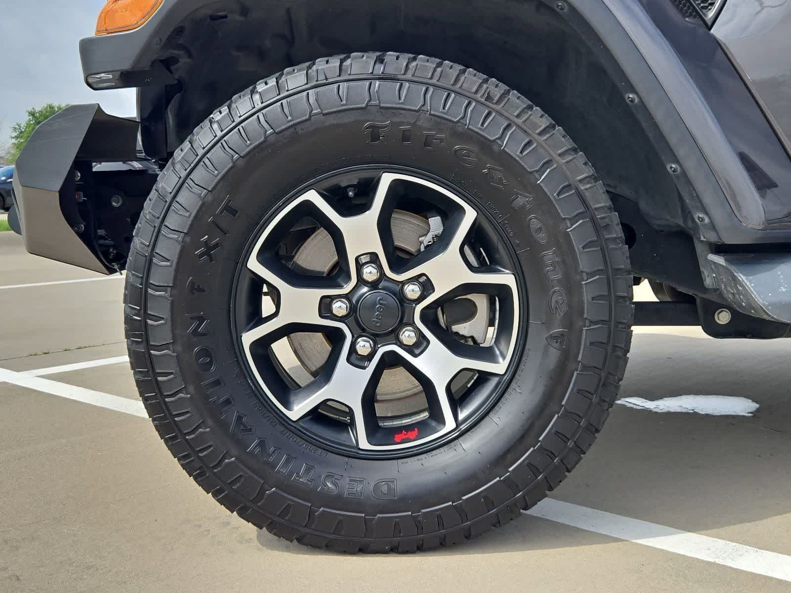 Thumbnail: 2018 Jeep Wrangler - 12