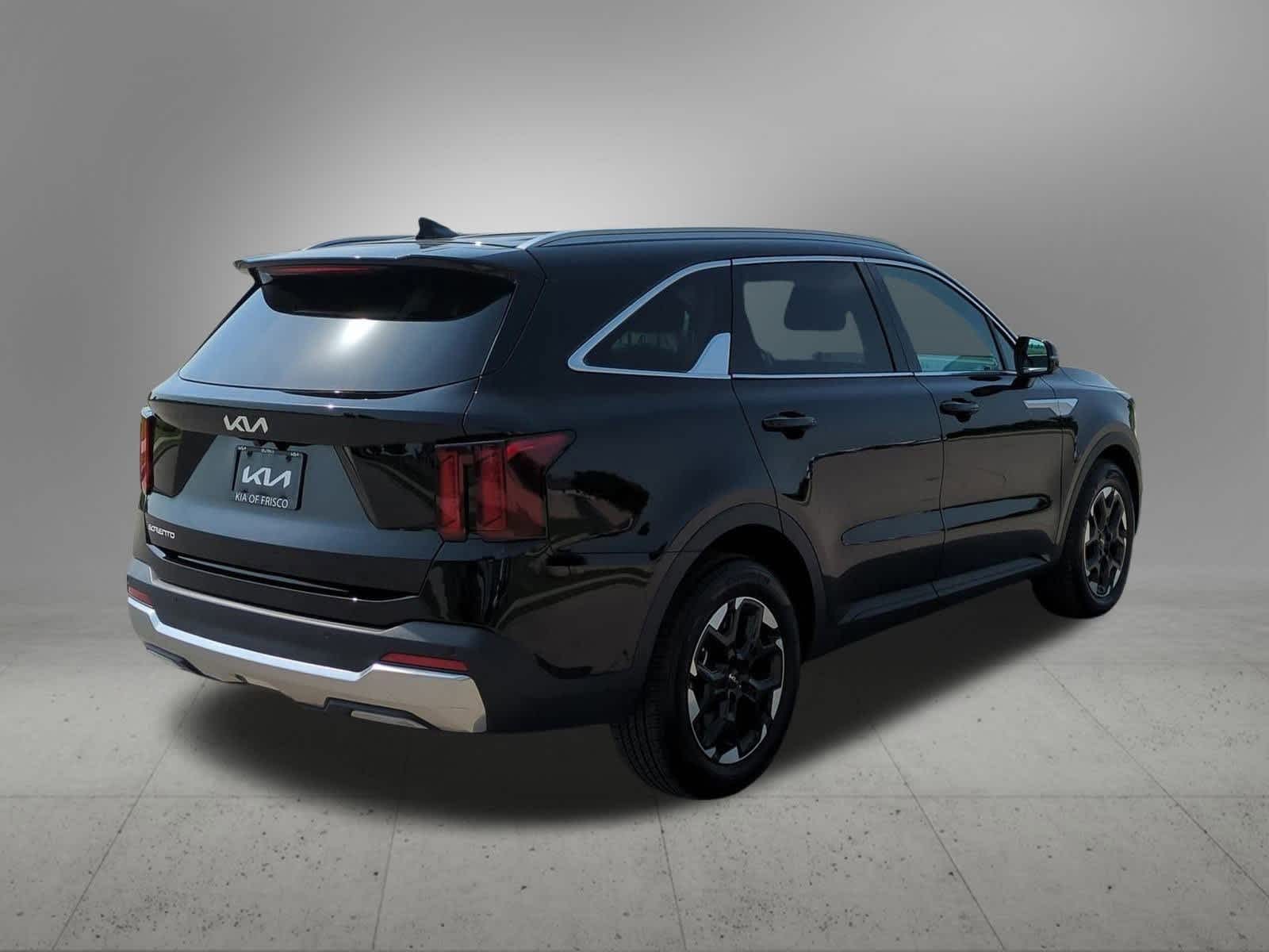 2025 Kia Sorento S 6