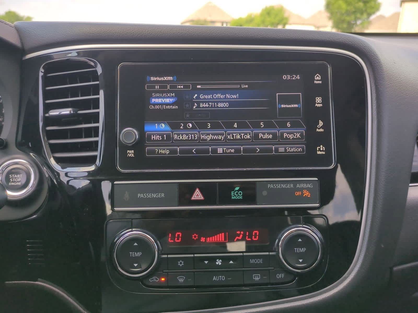 Thumbnail: 2019 Mitsubishi Outlander - 29