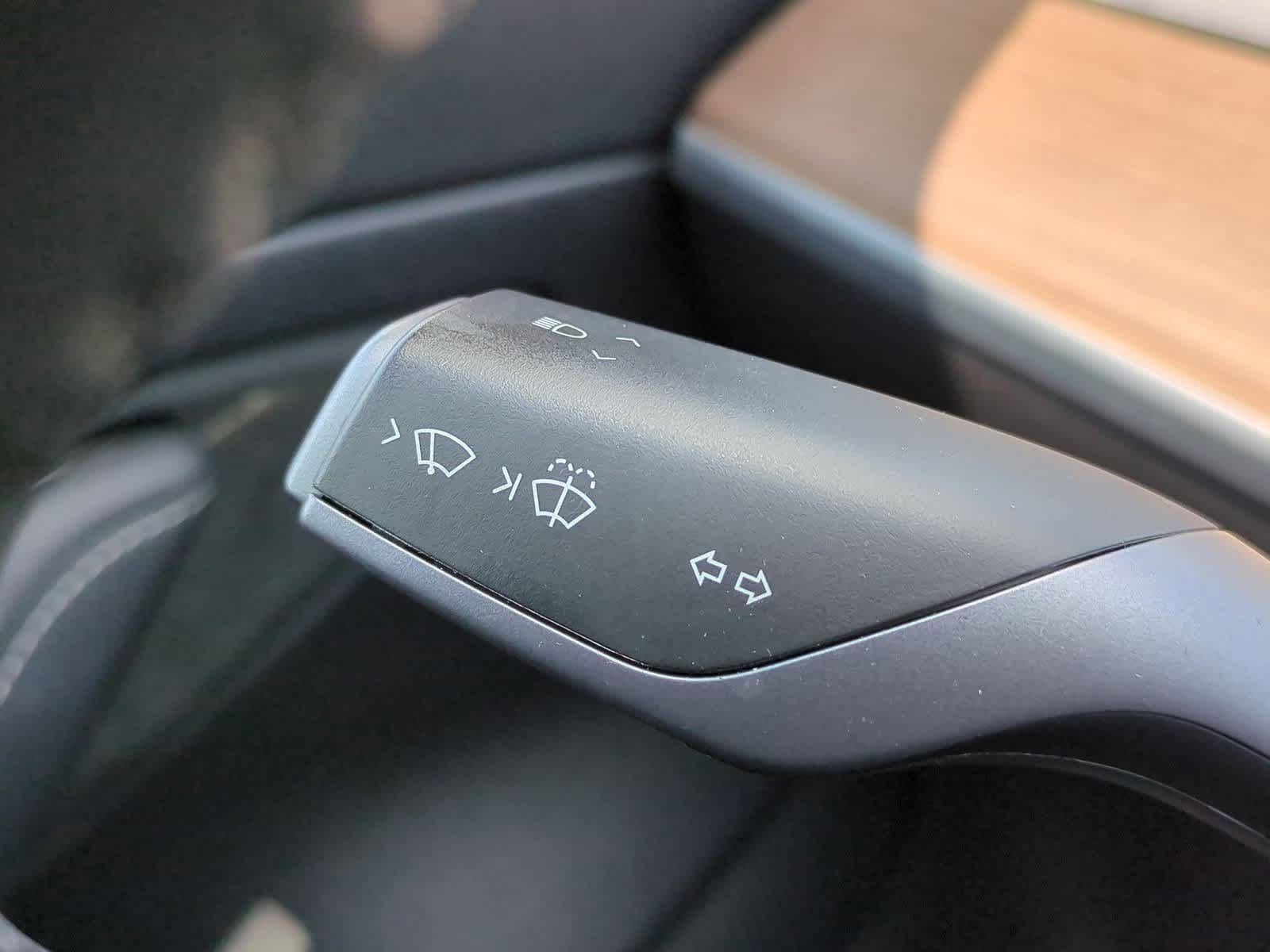 Thumbnail: 2020 Tesla Model 3 - 23