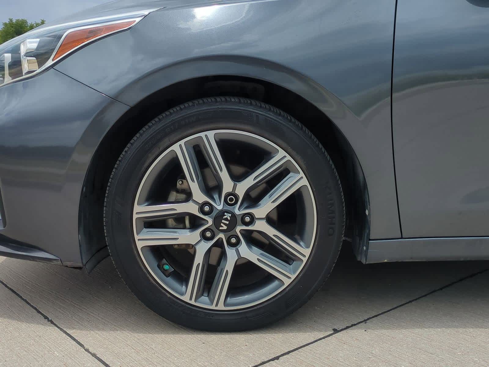 Thumbnail: 2021 Kia Forte - 13