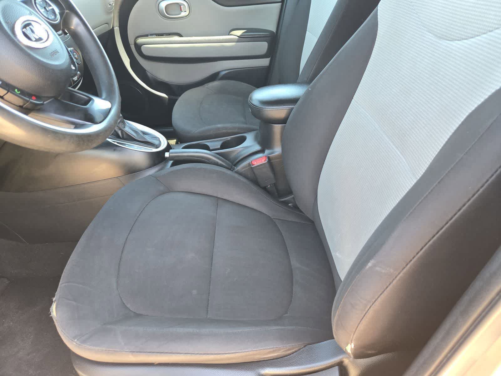 Thumbnail: 2016 Kia Soul - 14