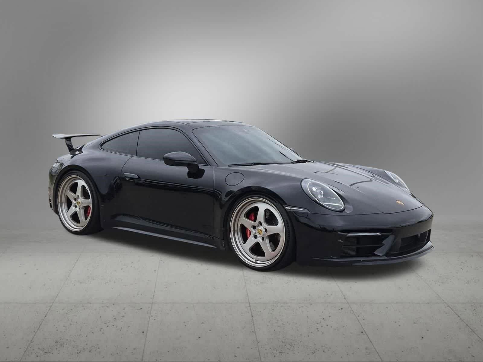Thumbnail: 2022 Porsche 911 - 9