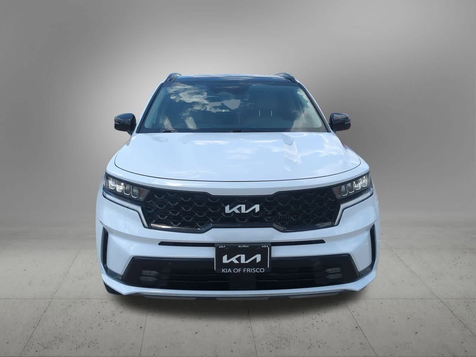 Thumbnail: 2022 Kia Sorento - 9